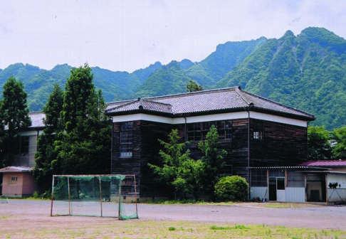 旧西塩田小学校